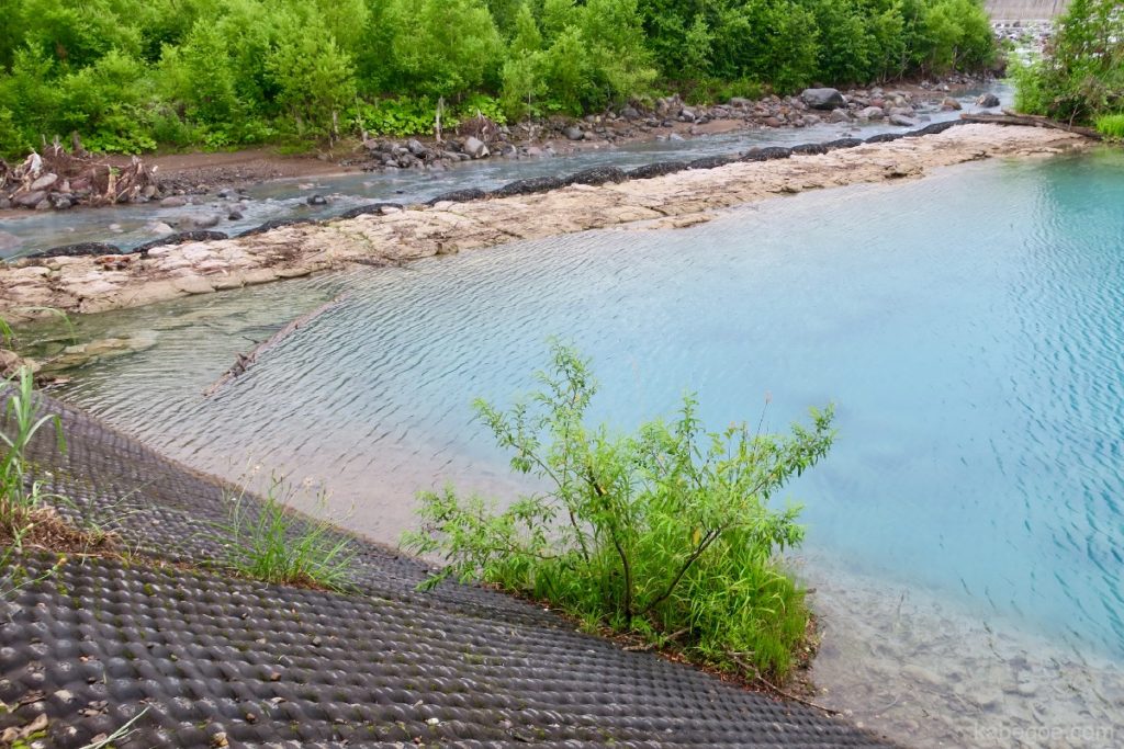 Barrage de l'étang bleu de Biei