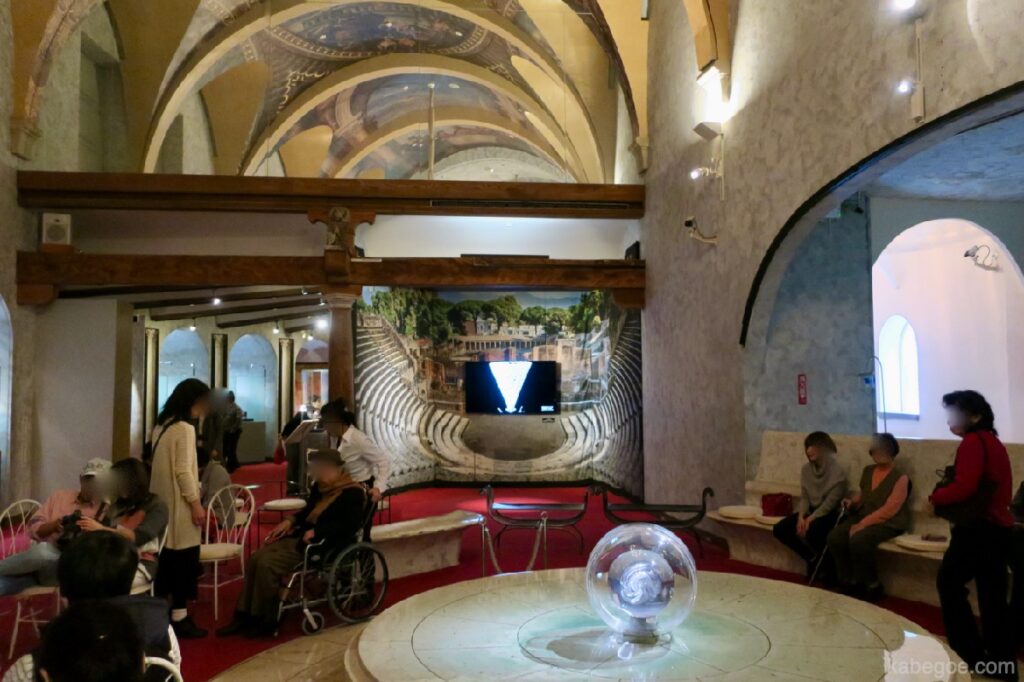 متحف هاكوني للزجاج متحف نوناكا للزجاج الفينيسي