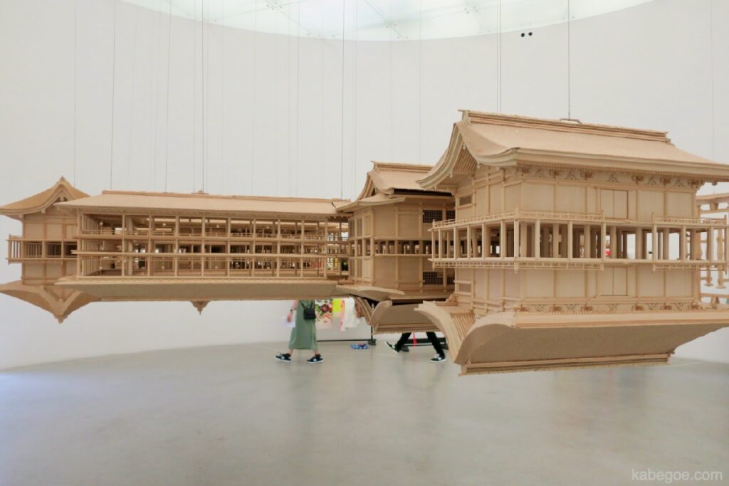"Reflection Model <Schip van Theseus>" (Auteur: Takahiro Iwasaki), 21st Century Museum of Contemporary Art, Kanazawa