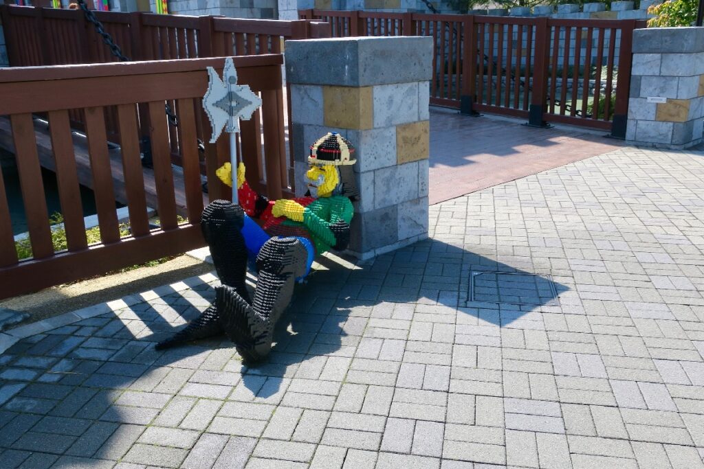 Người bảo vệ man rợ của Legoland